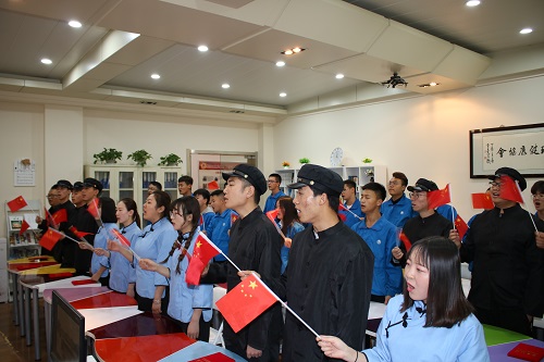 唱响《歌唱祖国》.JPG
